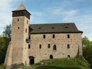 0-77-67-litice-Castle-gazou-web-R.jpg
